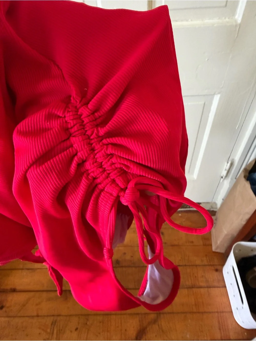Cache Coeur Bright Red Ribbed One-Piece - M - Picture 4 of 4